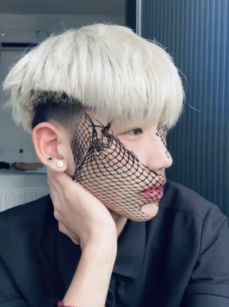 @xiaohe