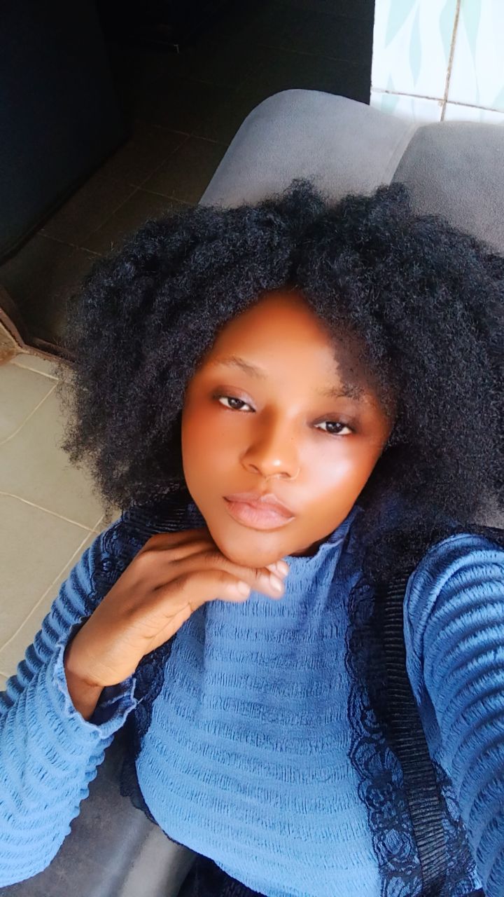 @Queen B_001