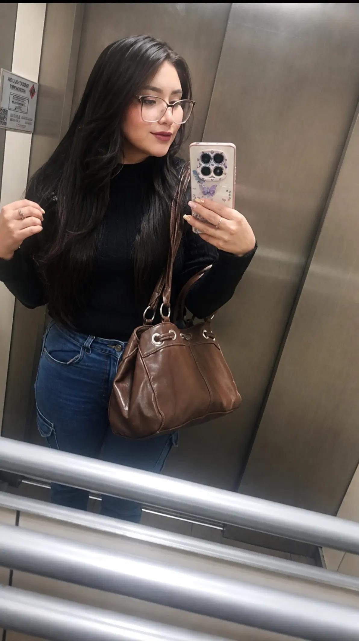 @Bells 🤍💕