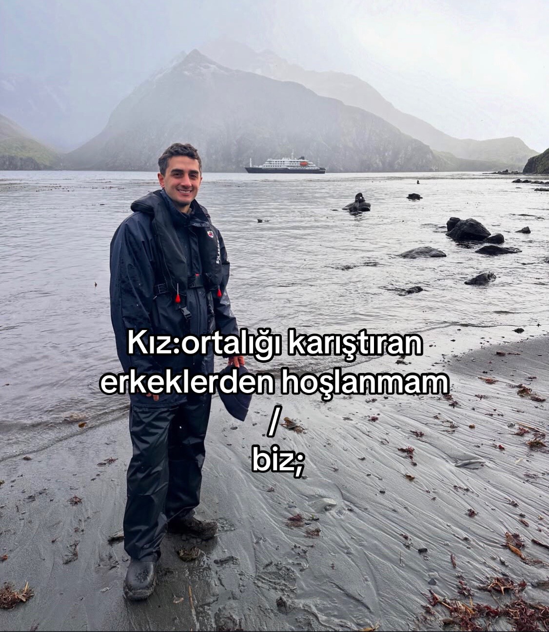 @𝐀𝐇𝐌𝐈̇ 𝐉𝐑🎩