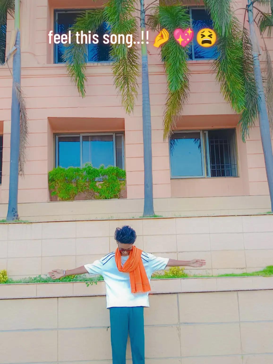 @𝙃𝙊𝙏...𝘽𝙊𝙔..😎