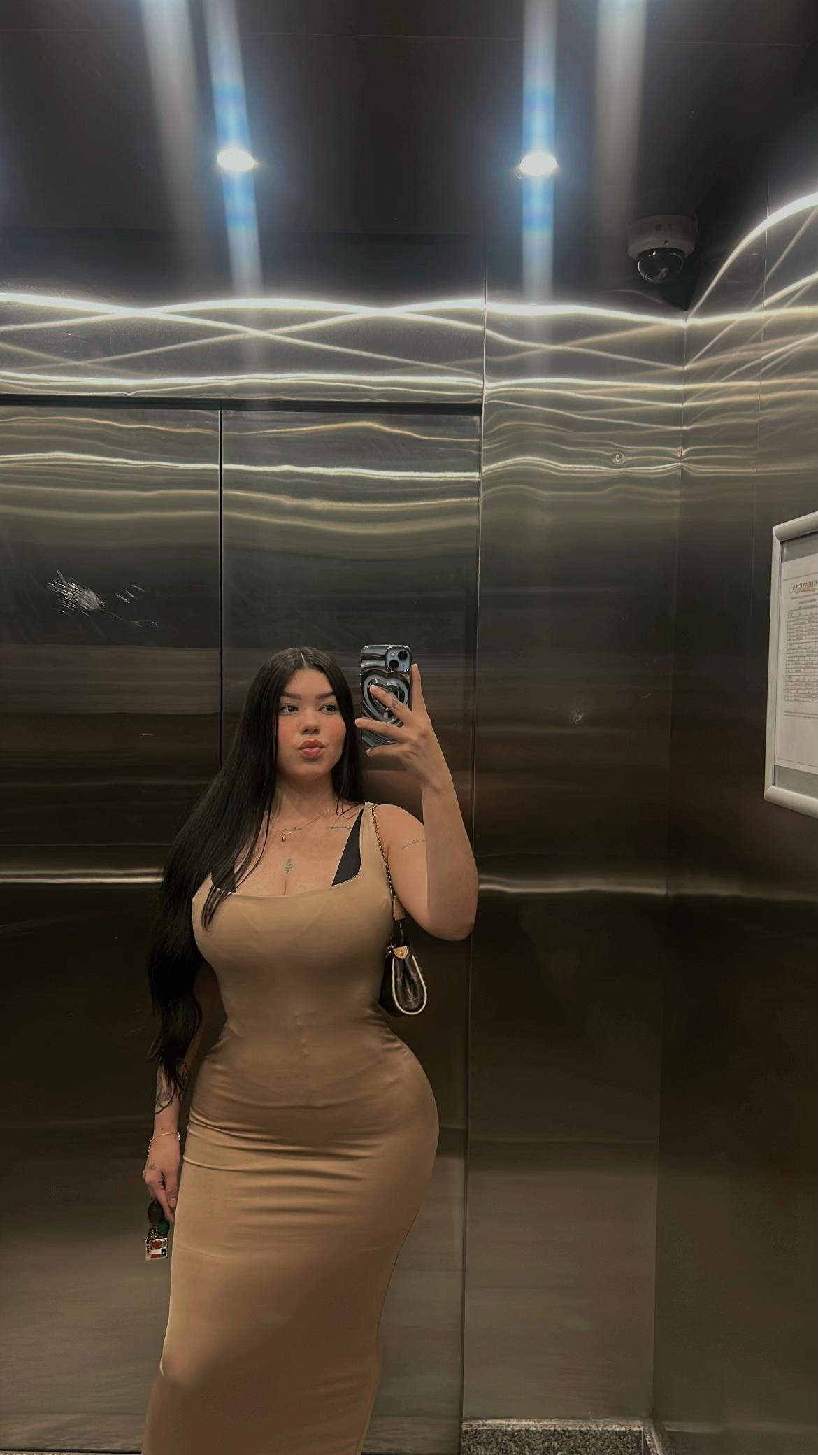 @Valentina Michelle