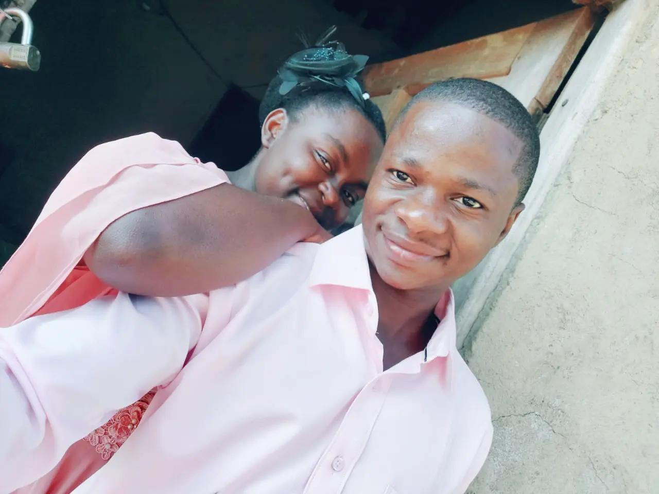 @Esther Mbafumoja