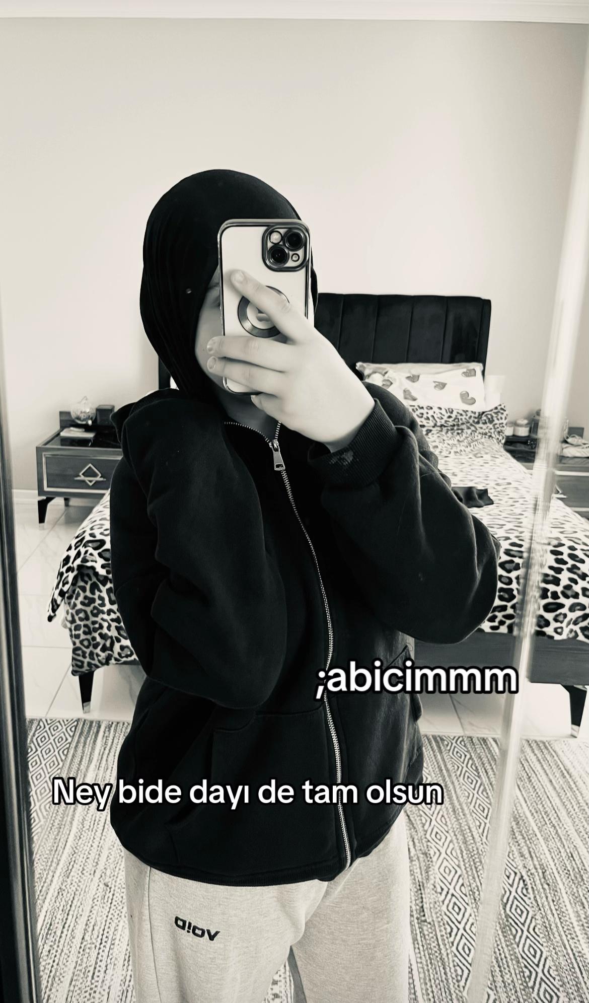 @Ecrinn