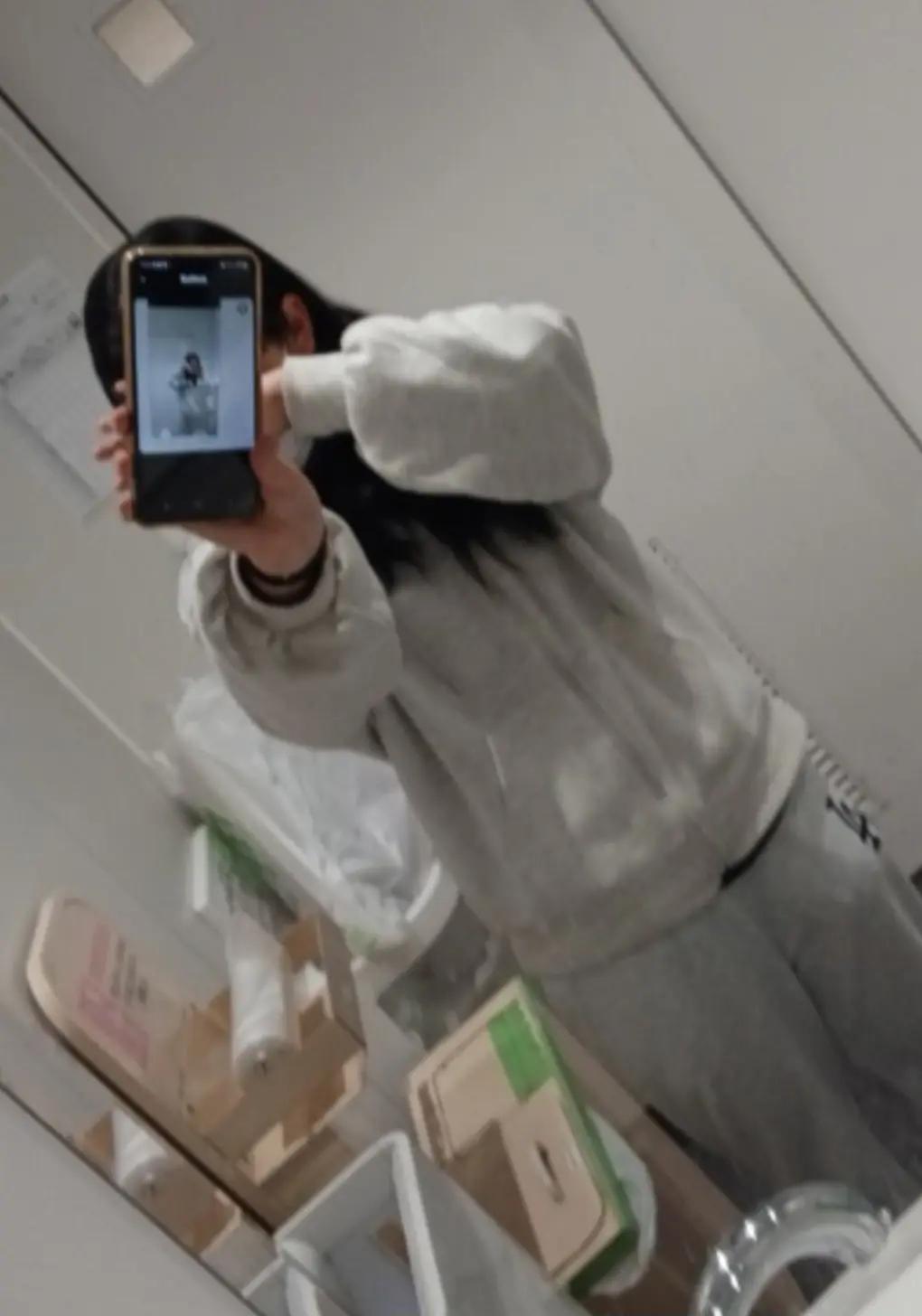 @๐๐๐๐