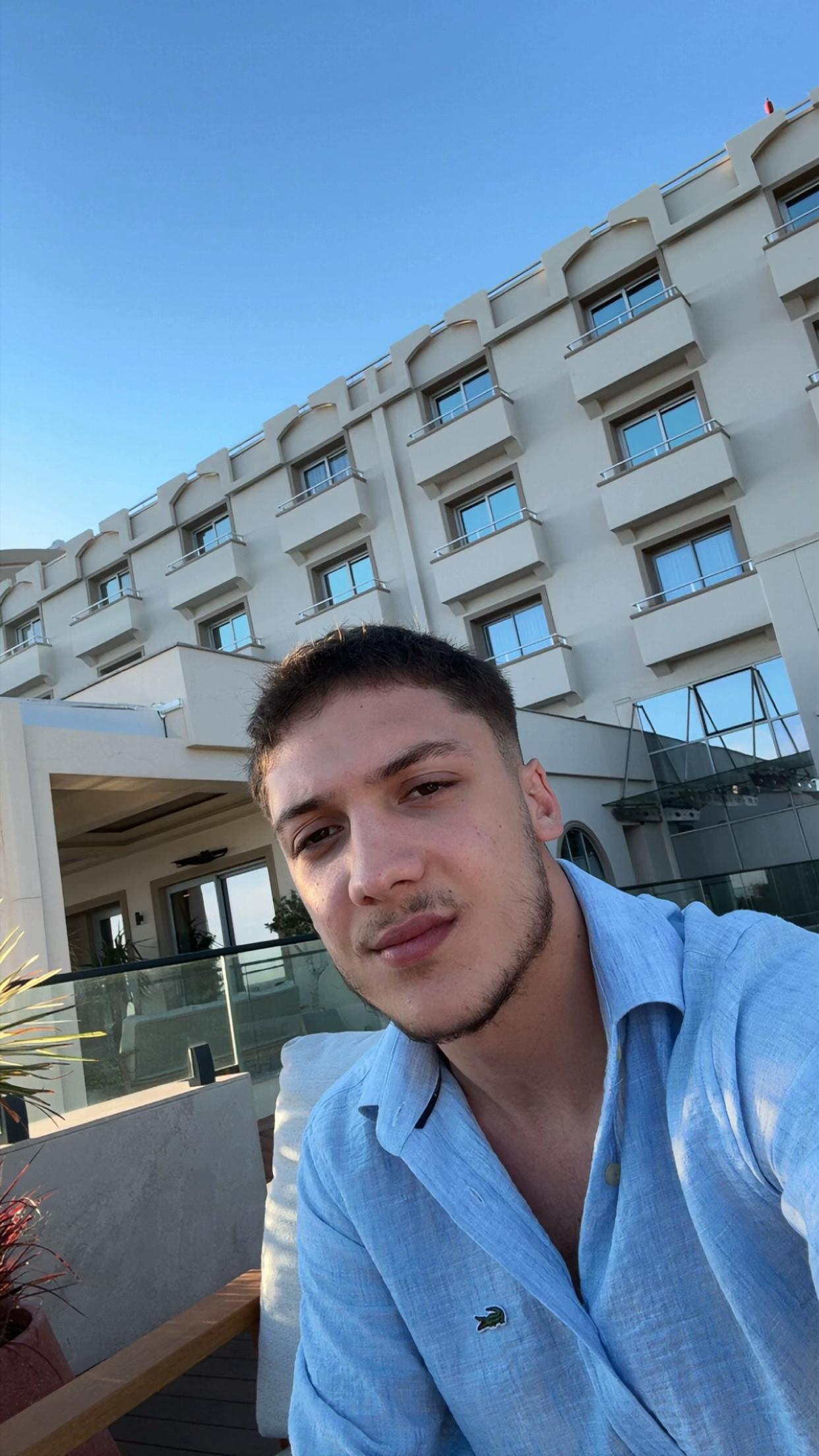 @Berat Gen&ccedil;