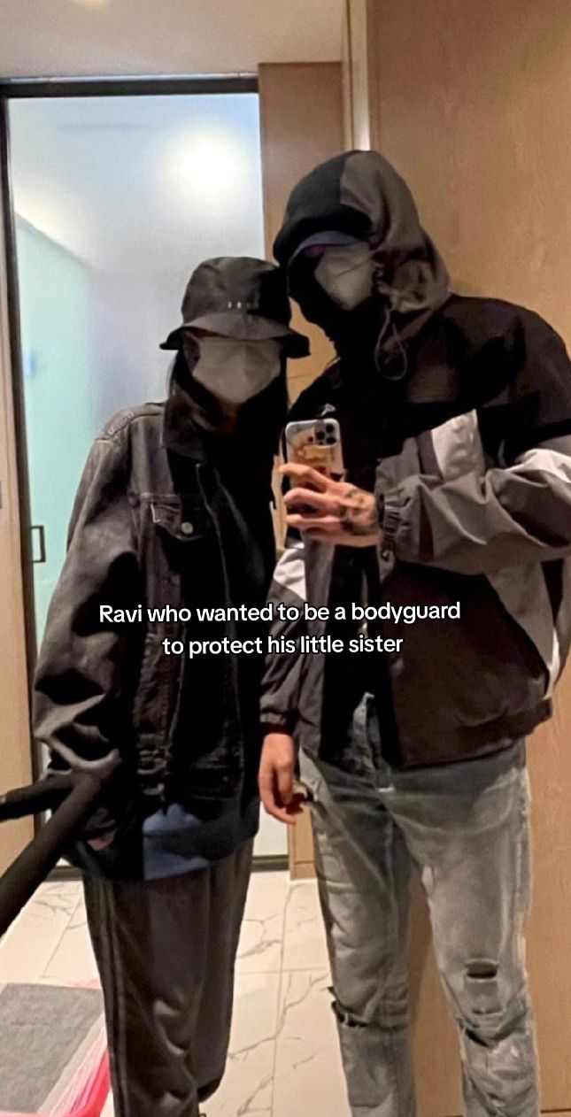 @CaroVIXX | a fan account