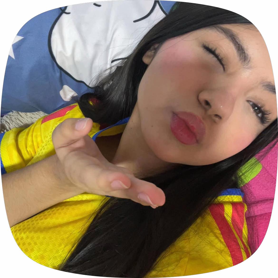 @𝓘𝓼𝓪𝓫𝓮𝓵𝓵𝓪 💋