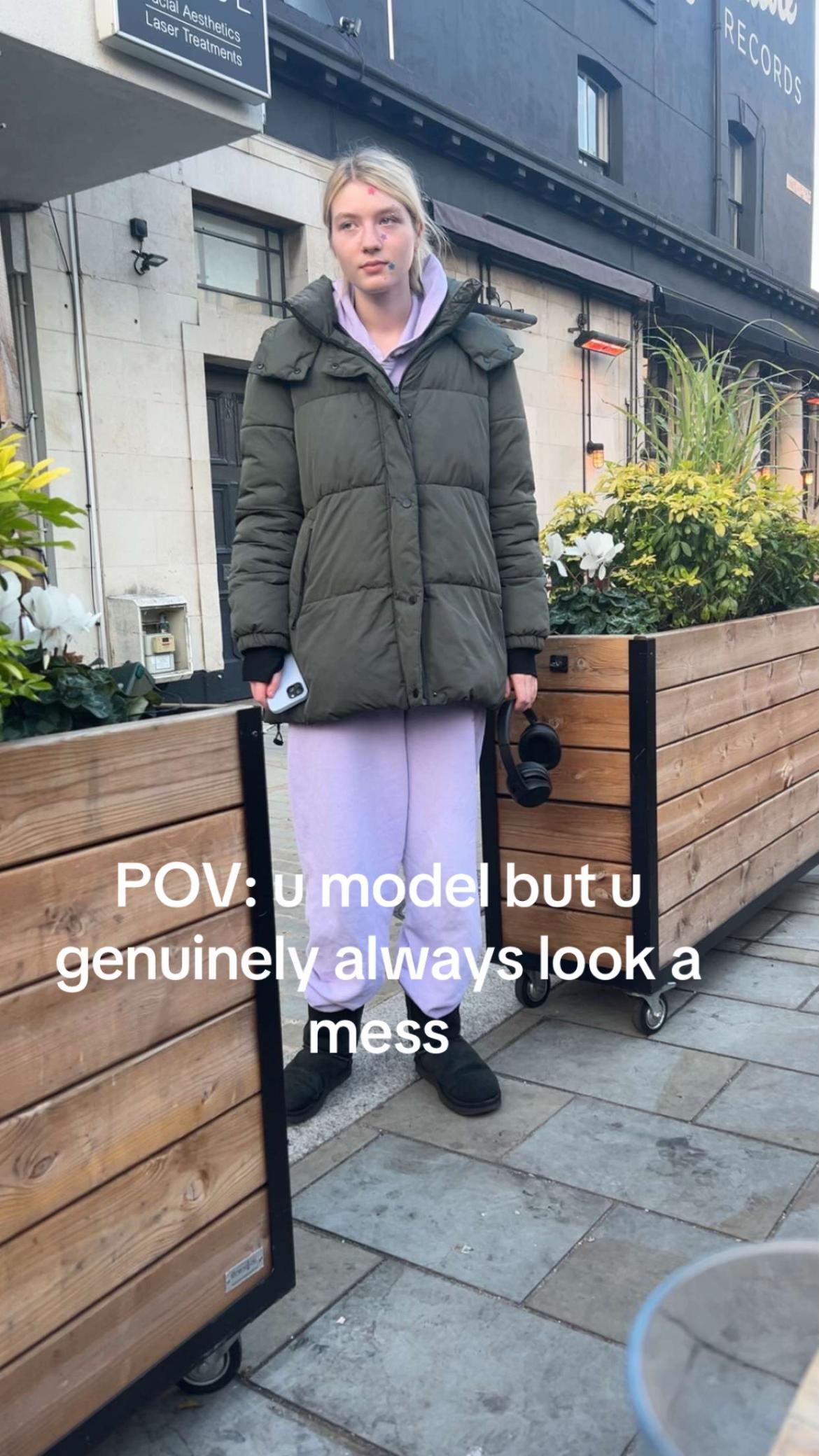 @Floss🦷🦷🦷