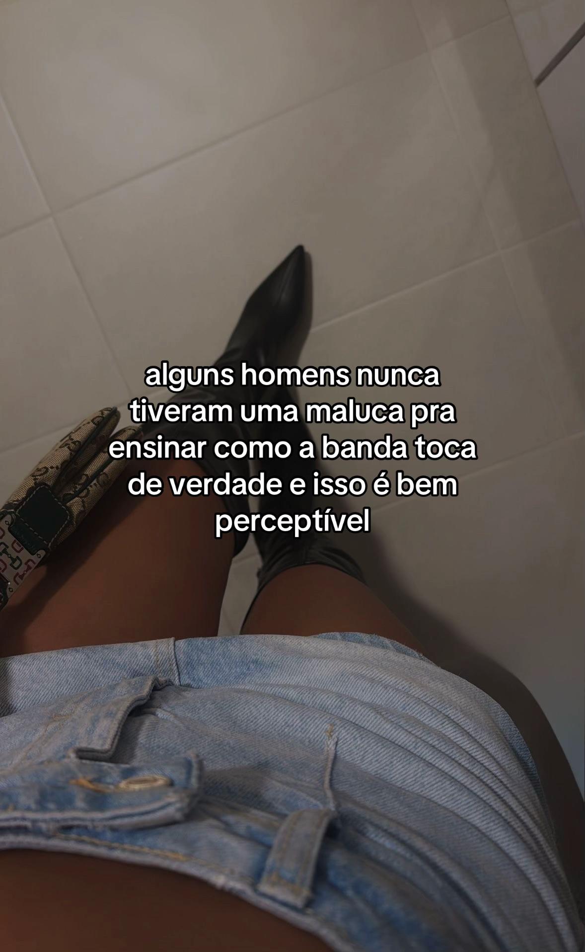 @Vict&oacute;ria Nogueira
