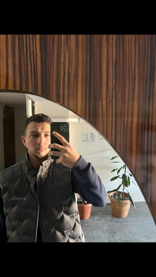 @cafer ✶
