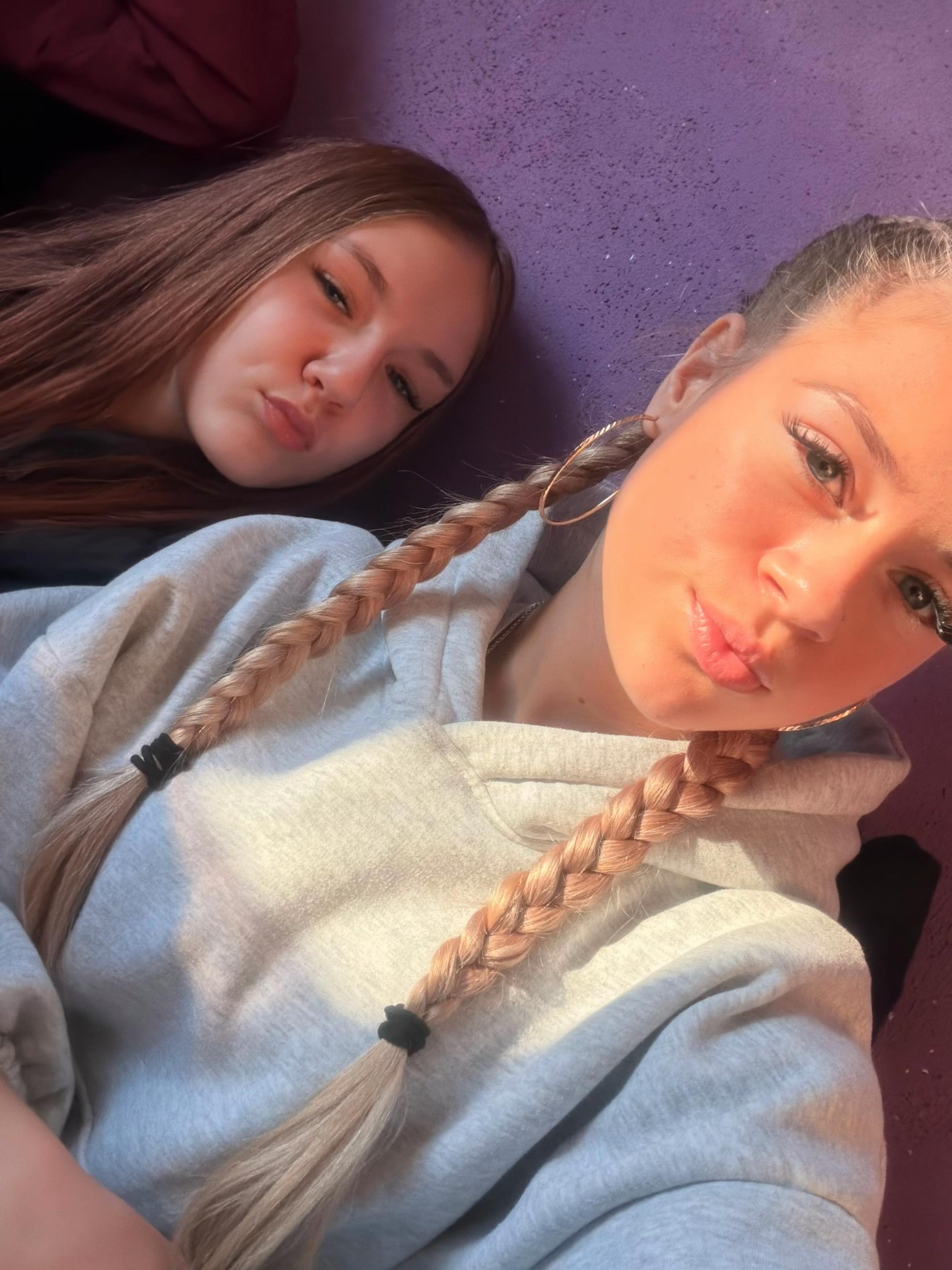 @никааа🪽