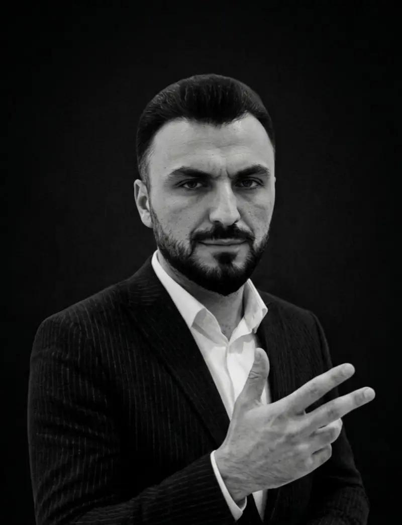 @Elvin_Hesenli