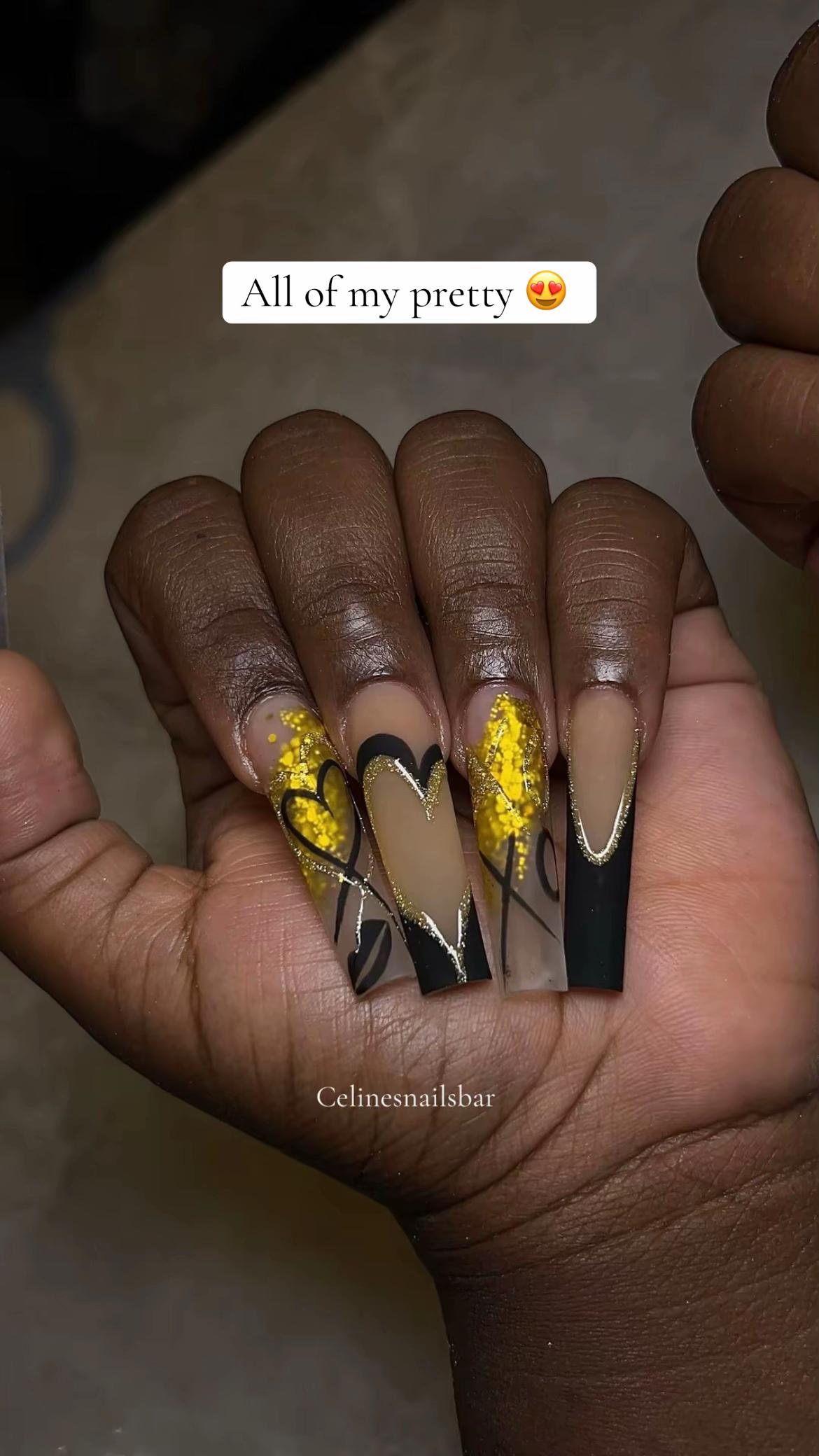 @Ms. Celine ✨| CNBLagos💅👸