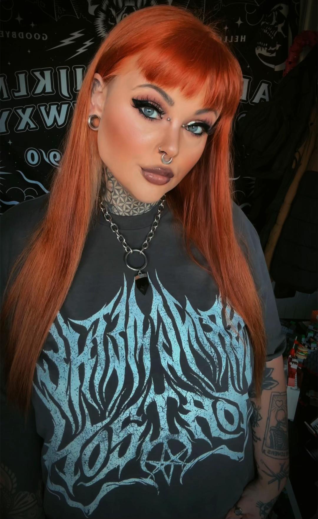 @𝔏𝔞𝔲𝔯𝔞 🥀