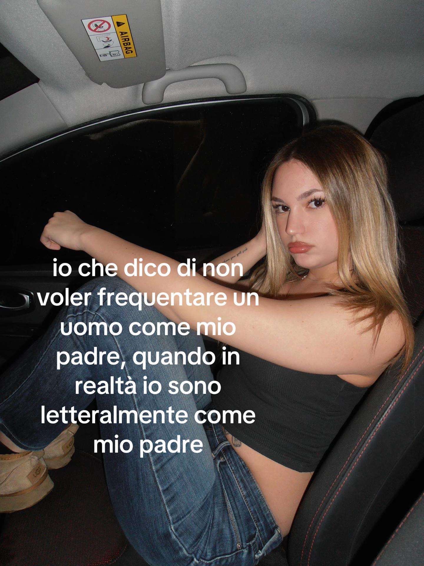 @giuls 𖣂