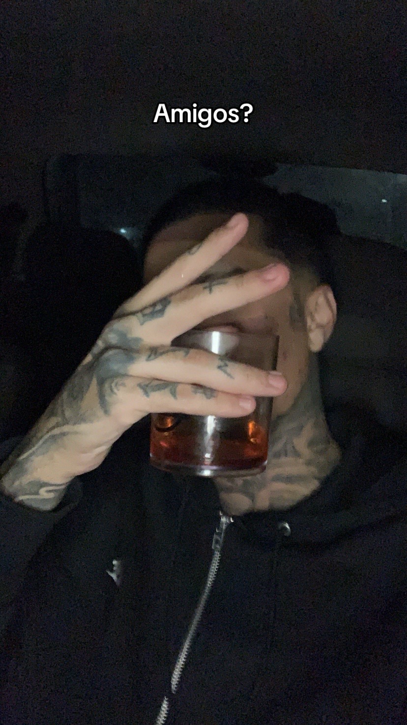 @cL