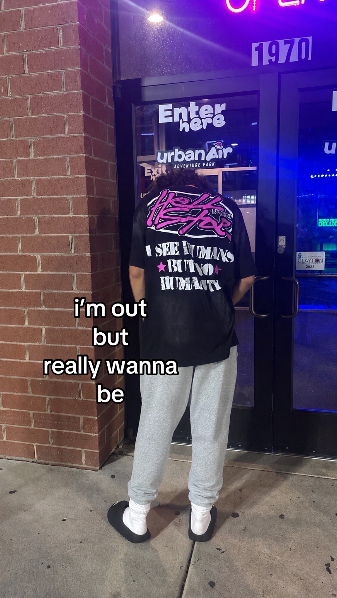 @𝗔𝗝🐍