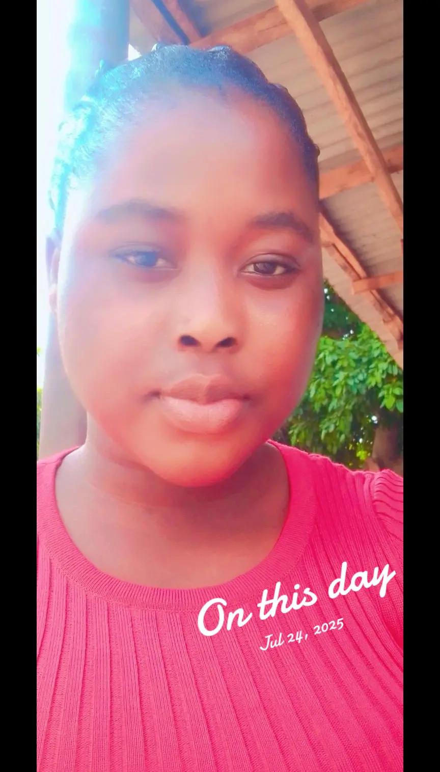 @adeyemin juliana 001 😘😘😘