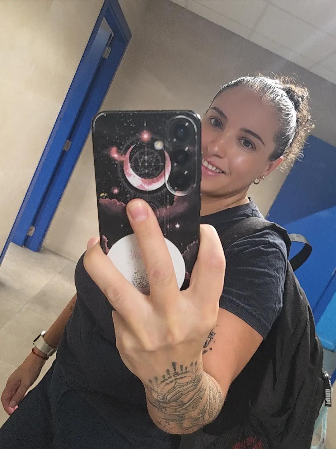 @Sonia✨️❤️🏳️🌈