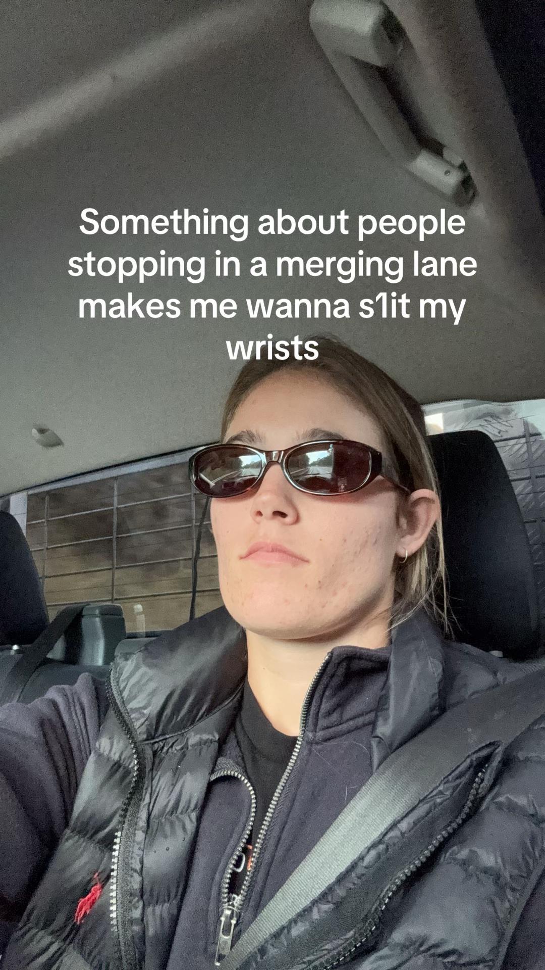 @summervickers