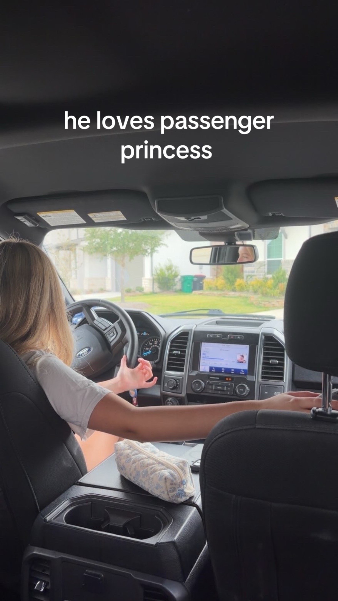 @lifeofnola