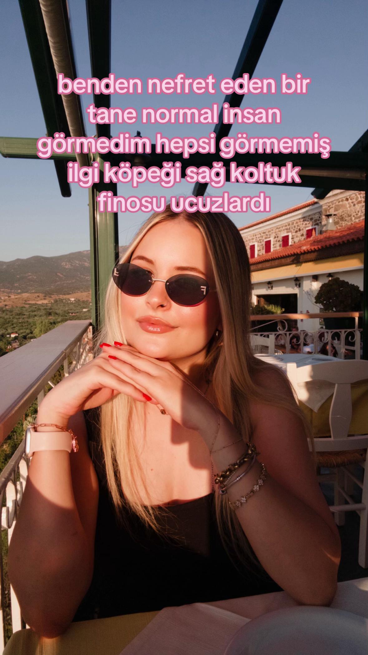 @Büşra