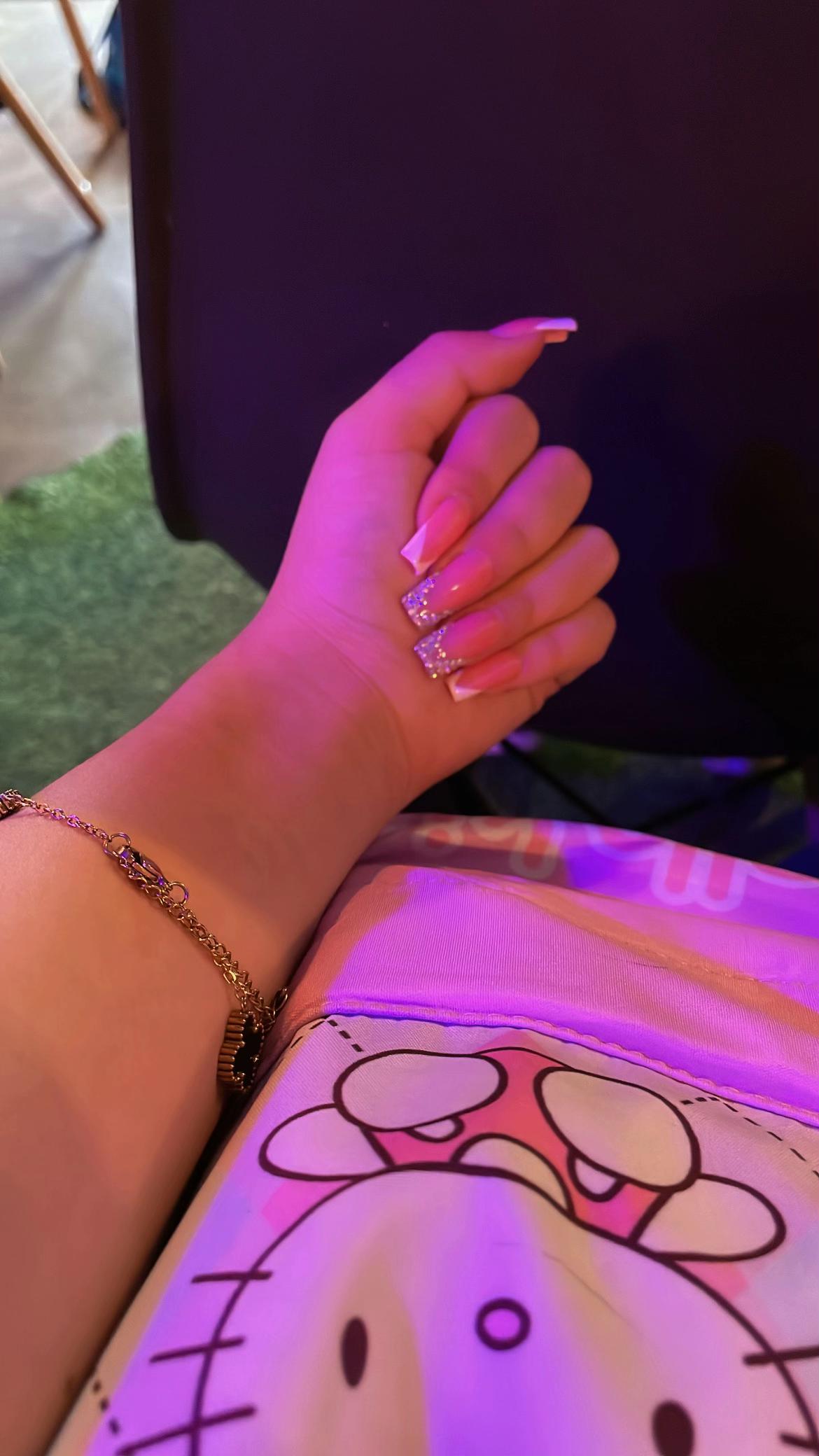 @𝓓𝓪𝓻𝓲𝓪𝓷𝓰𝓮𝓵🙍🏻&zwj;♀️
