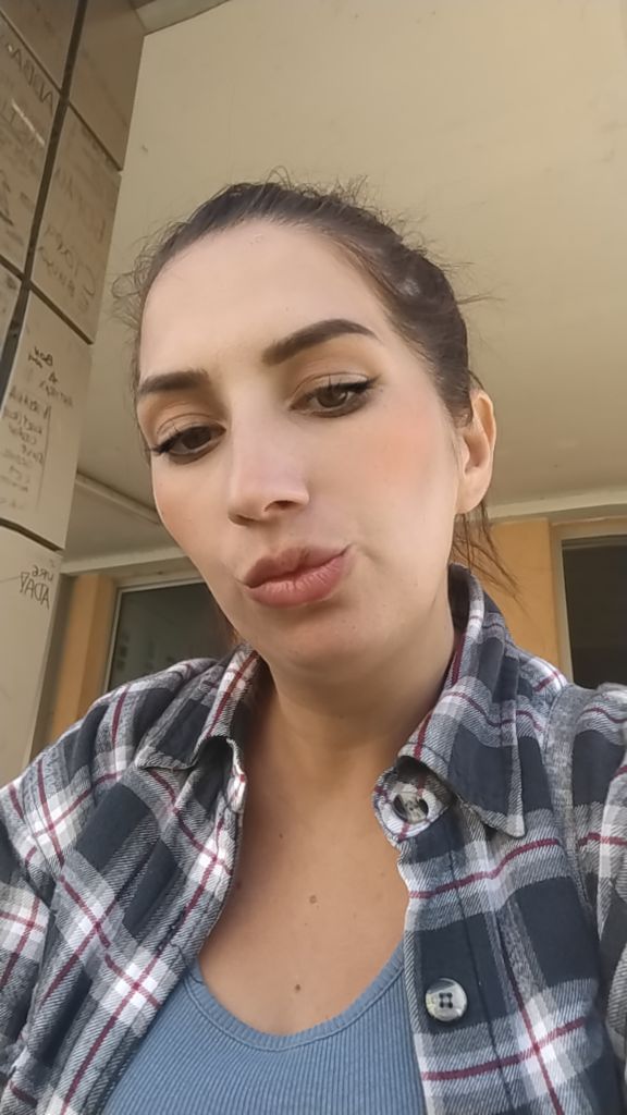 @amira majka 8 djece