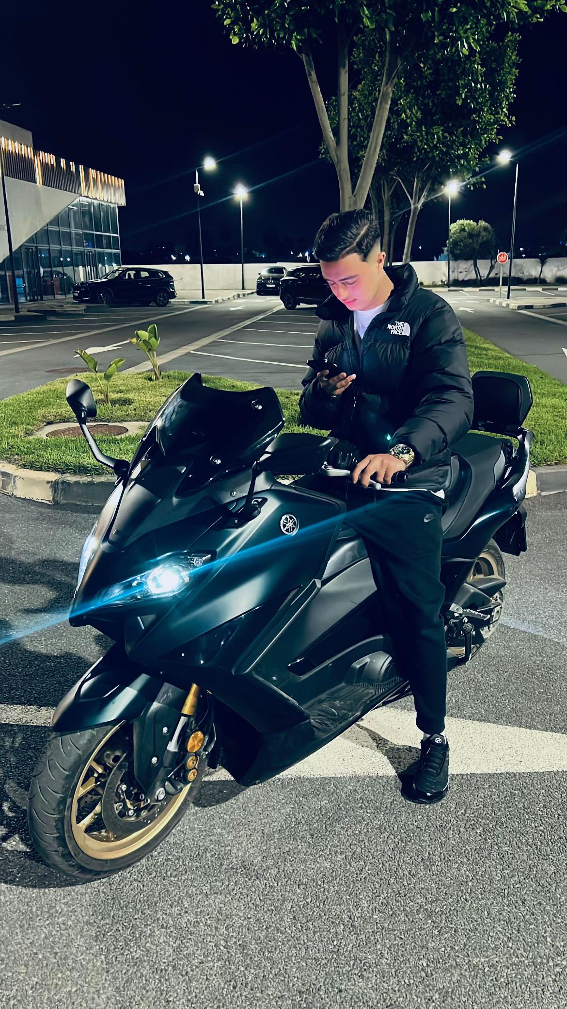 @Fvdel ๐บ