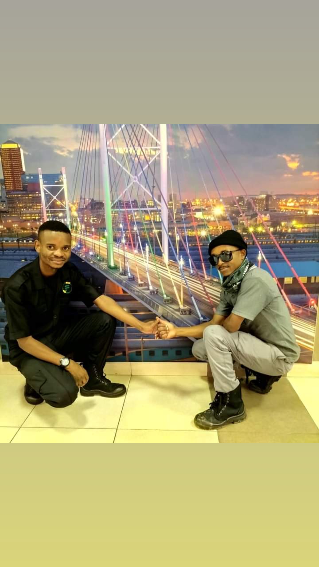 @Nqobizizwe7