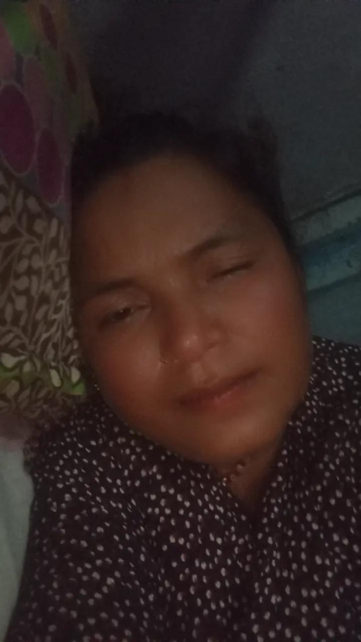 @अनु र