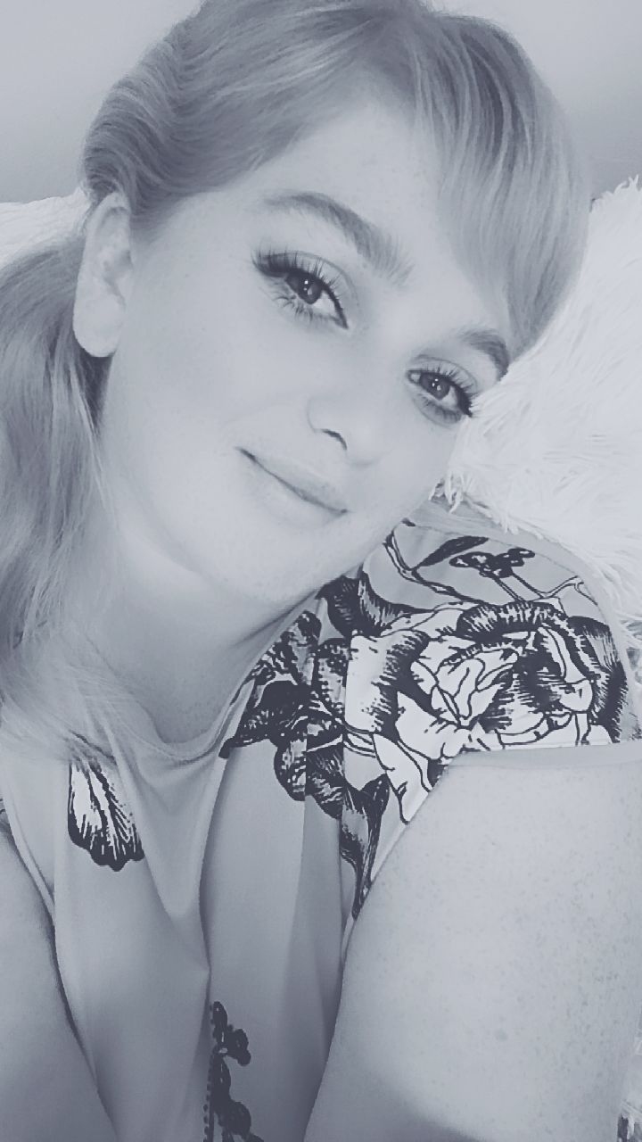 @Ania90655585044