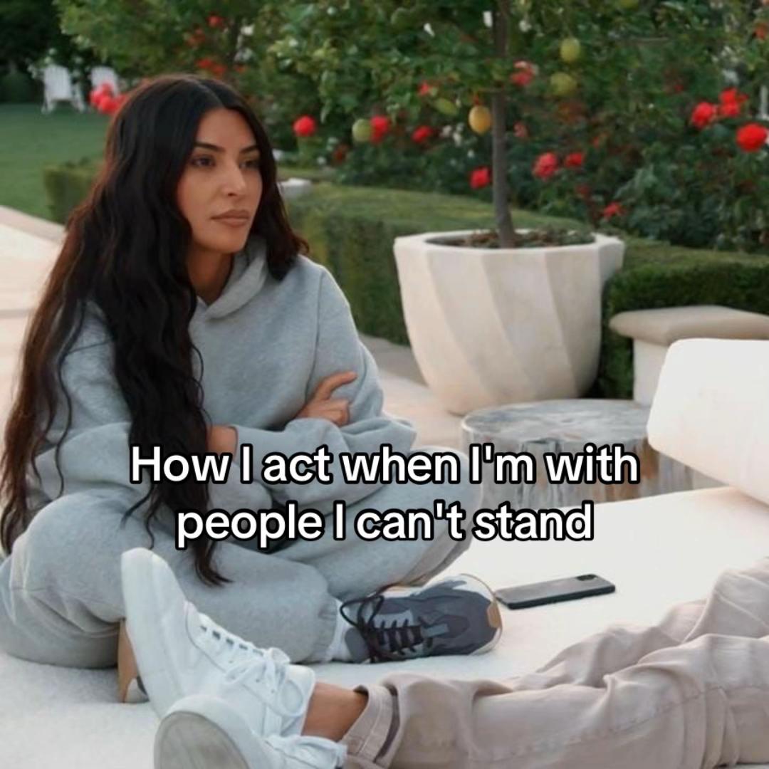 @defnot.girl