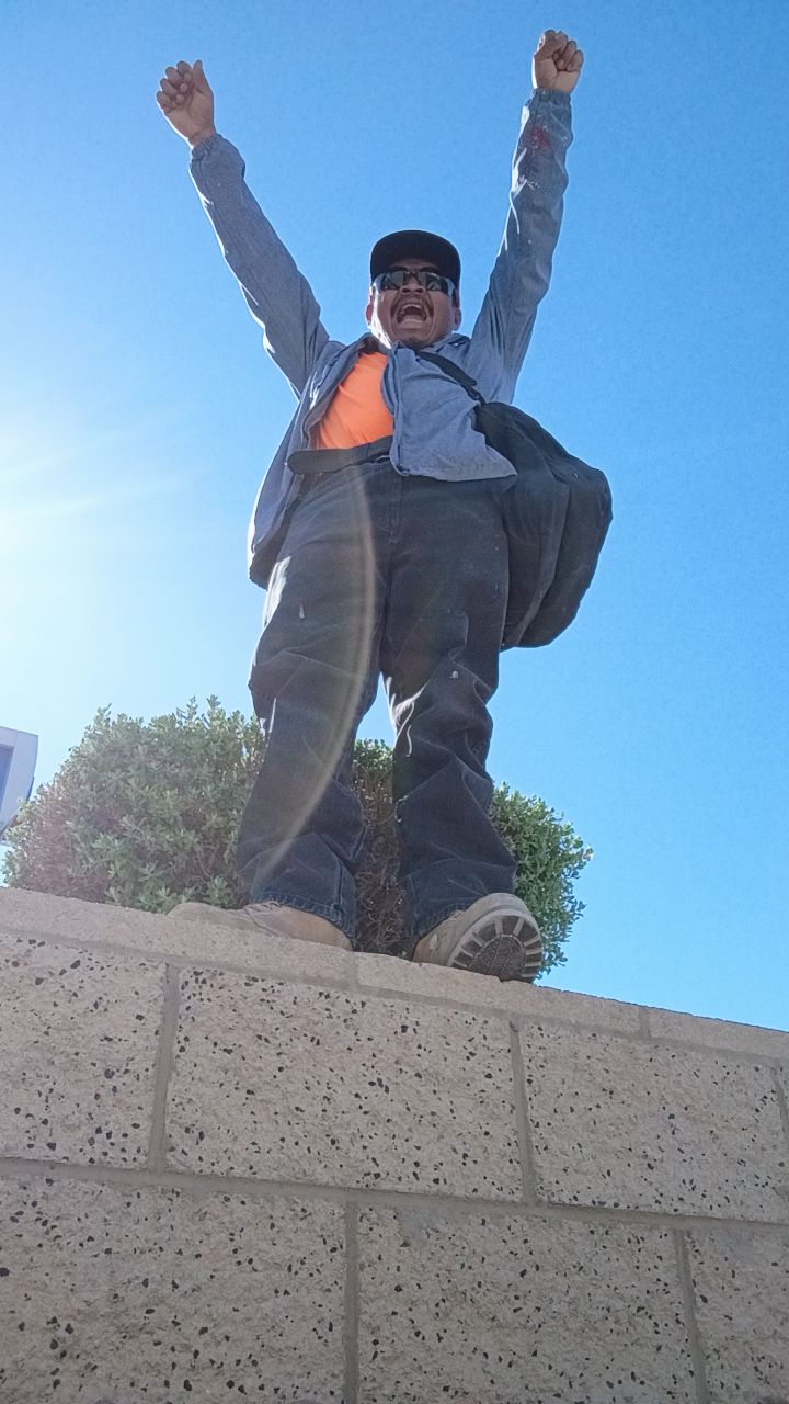 @&Eacute;L ca&iacute;do