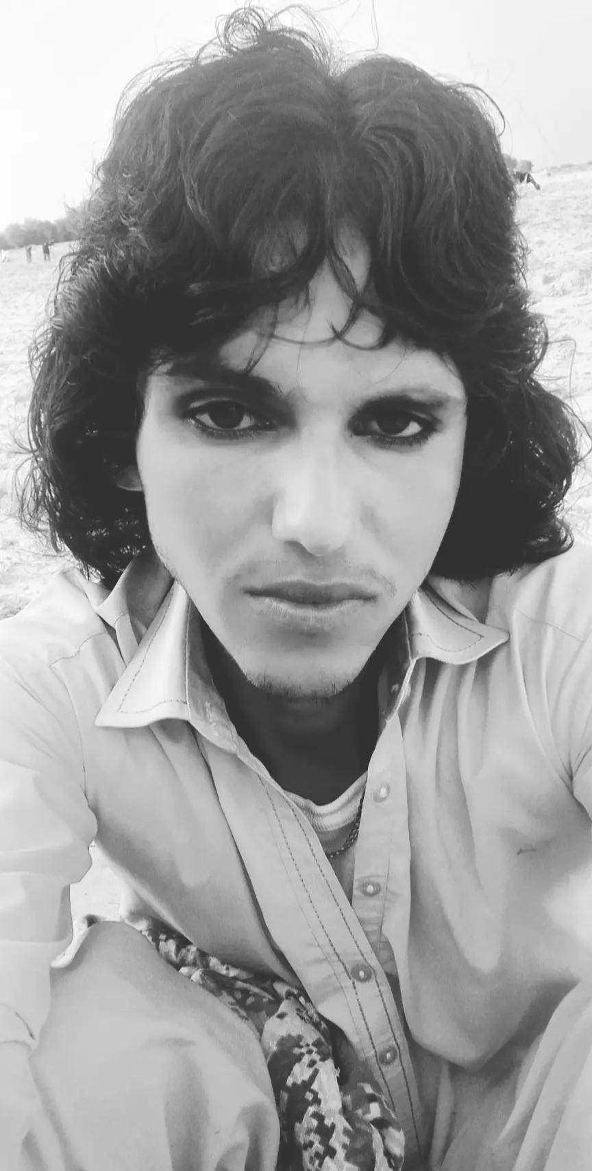 @🇲 مــــانـــــی گل خواژہ🇦