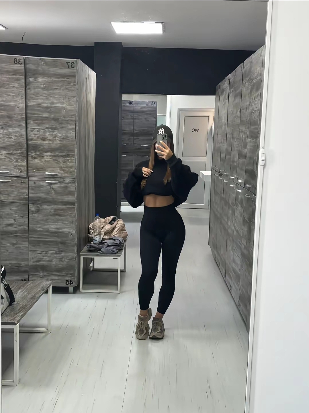 @М?