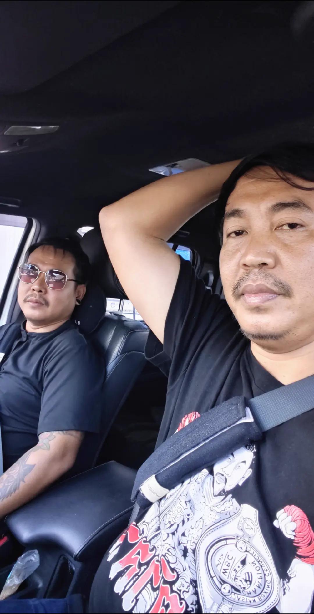 @น้อยทุ่งสงบนักเกมส์เมอร์สายกาก