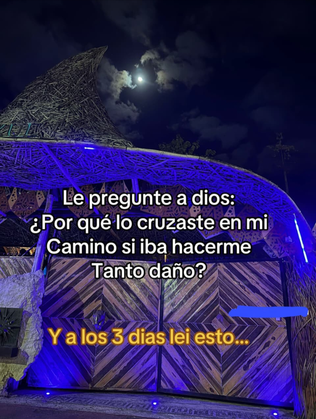 @valerysaldaña