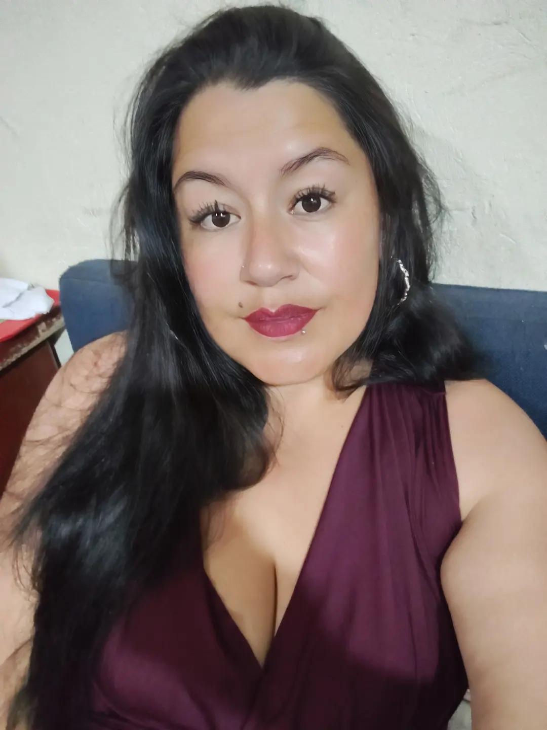 @jazminvalencia305