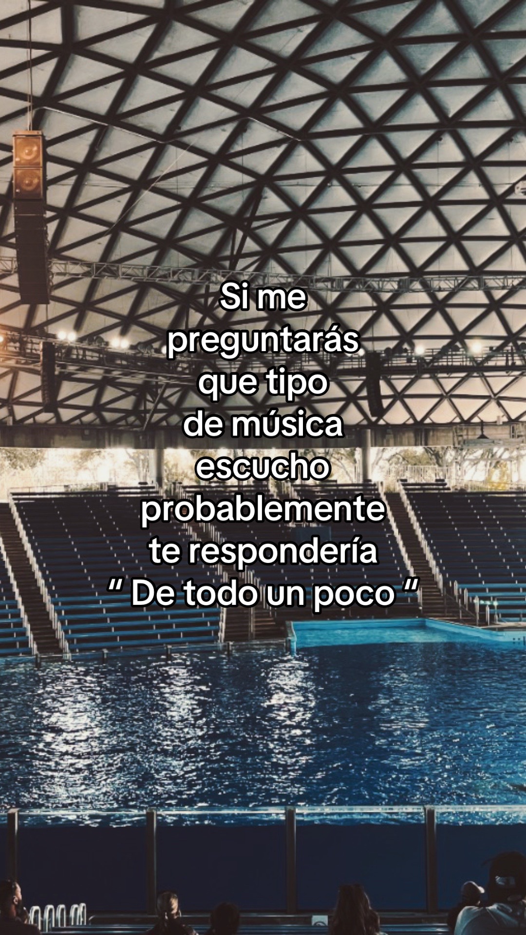 @𝒮