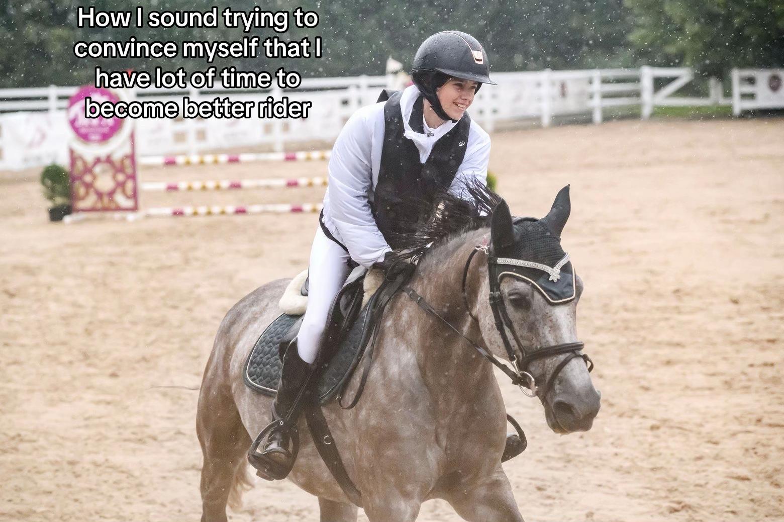 @🐴