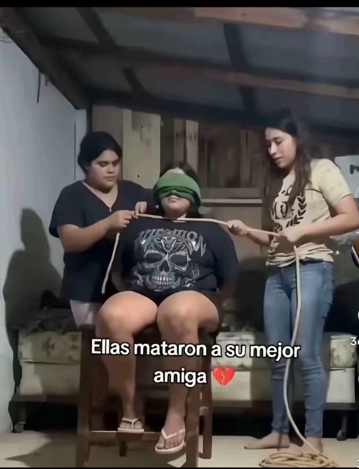 @Laniña_mala 🖤
