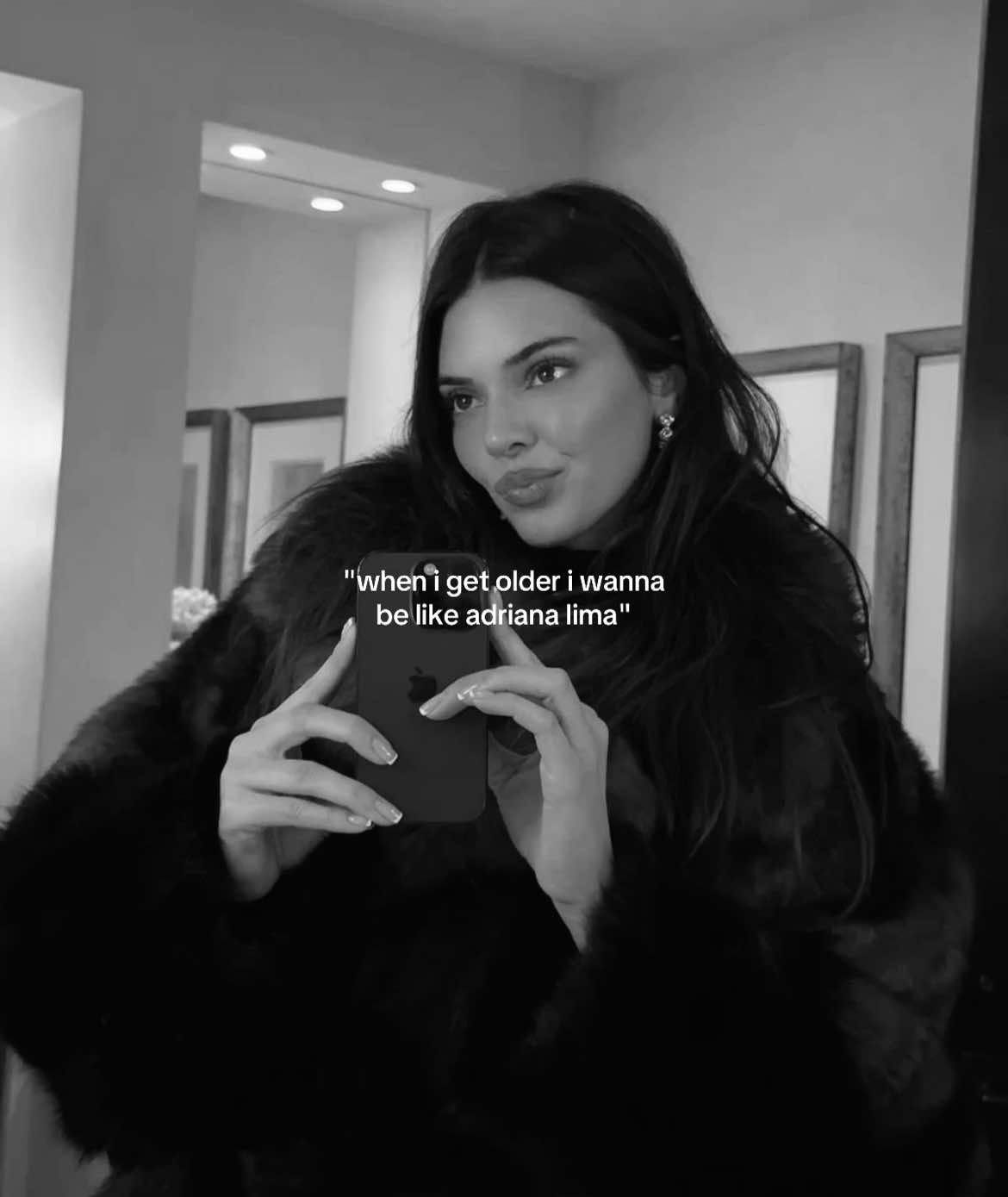 @𝓖