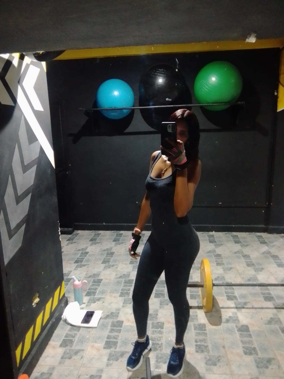 @Emilylopez