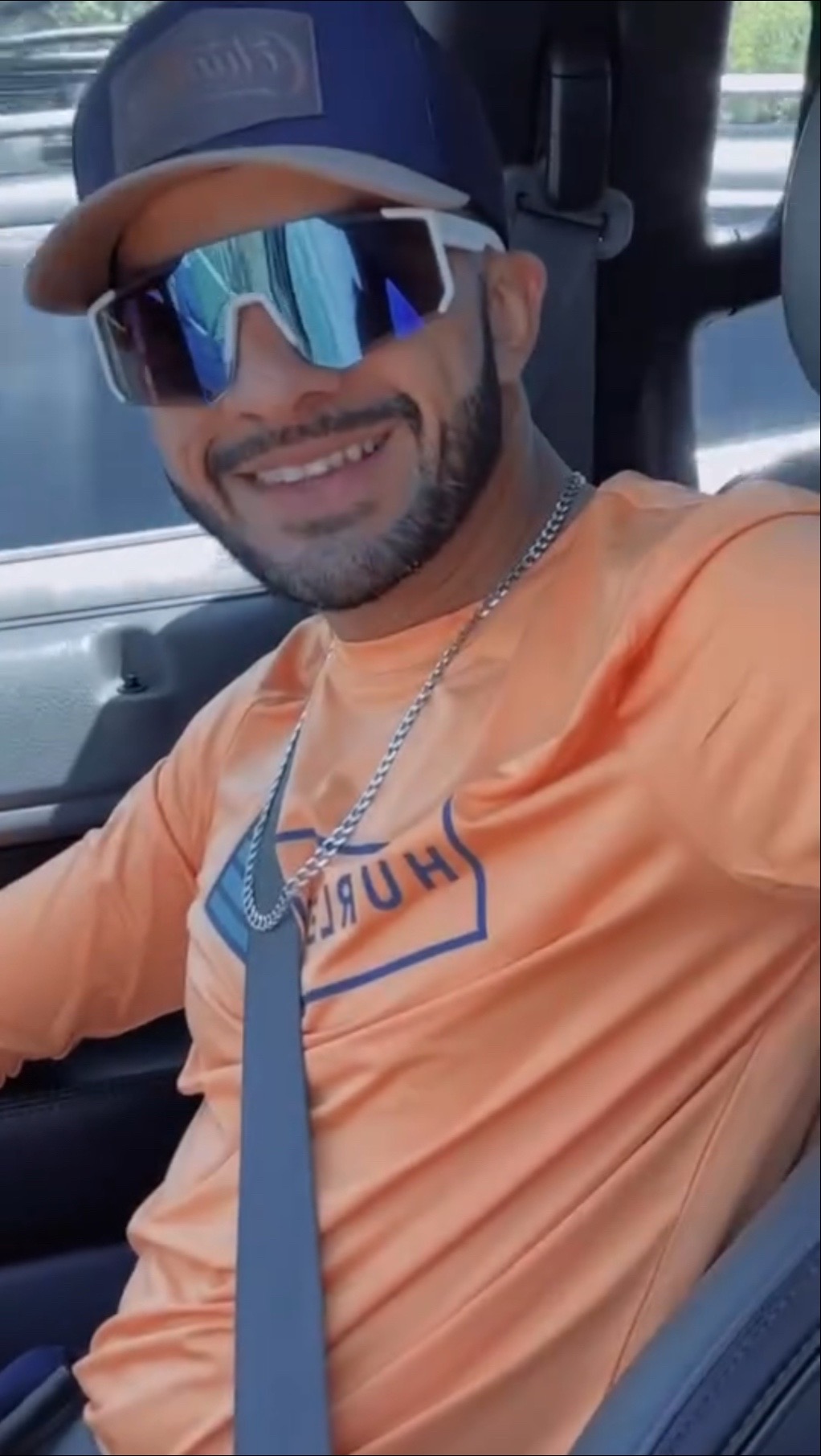 @JReyes07