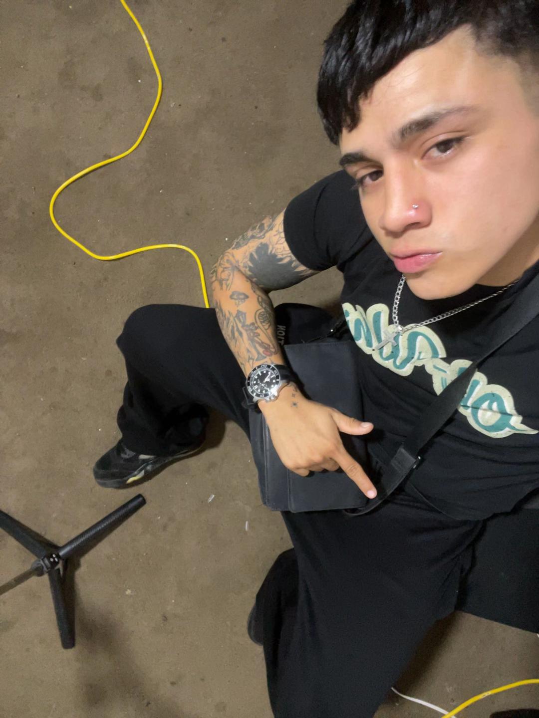 @Josueee_