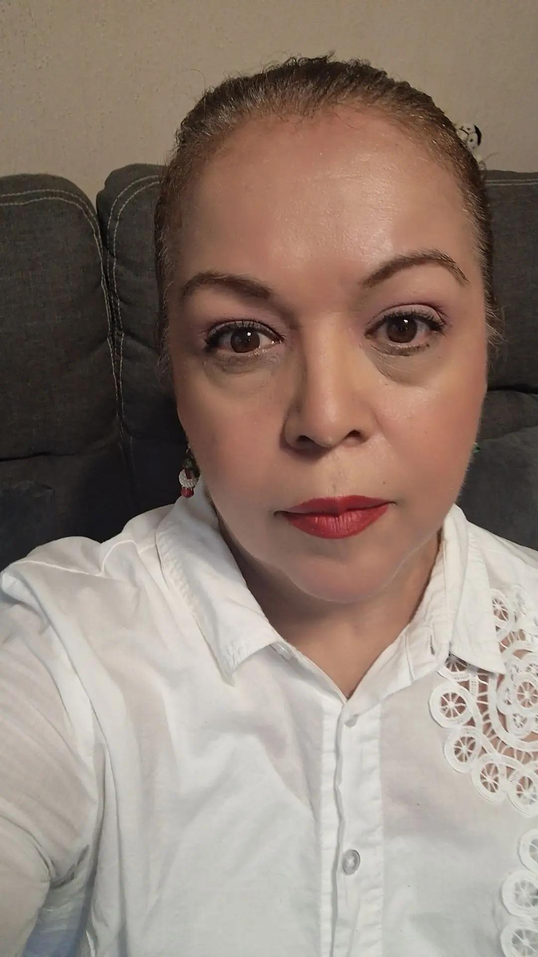 @Adriana Canta + Lipsync