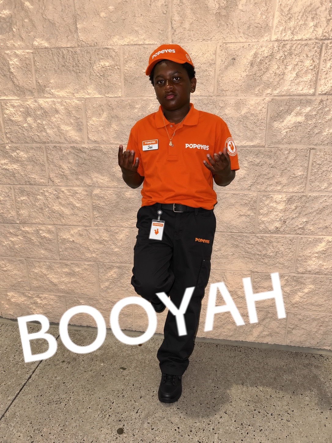 @¥¥£