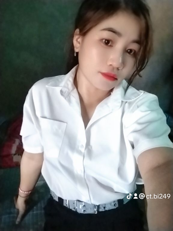 @L&ugrave;i Lại Ph&iacute;a Sau 💘